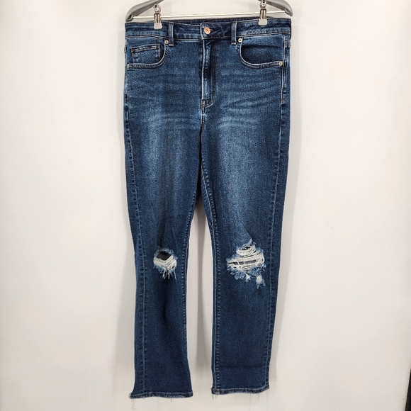 American Eagle Stretch Mom Jean Womens Size 8 Distressed Fray Hem Dark Wash - Picture 1 of 9